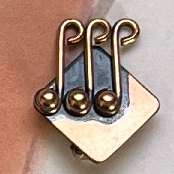 VINTAGE RENOIR Earrings Clip Copper Musical Notes - Picture 3 of 7